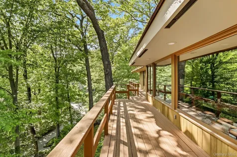 12 Tallwoods Road Armonk NY 10504