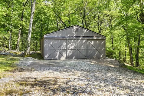 12 Tallwoods Road Armonk NY 10504