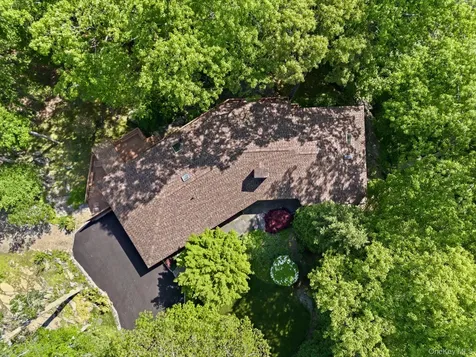 12 Tallwoods Road Armonk NY 10504