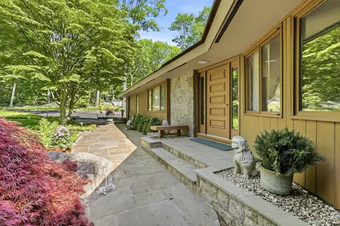 12 Tallwoods Road Armonk NY 10504