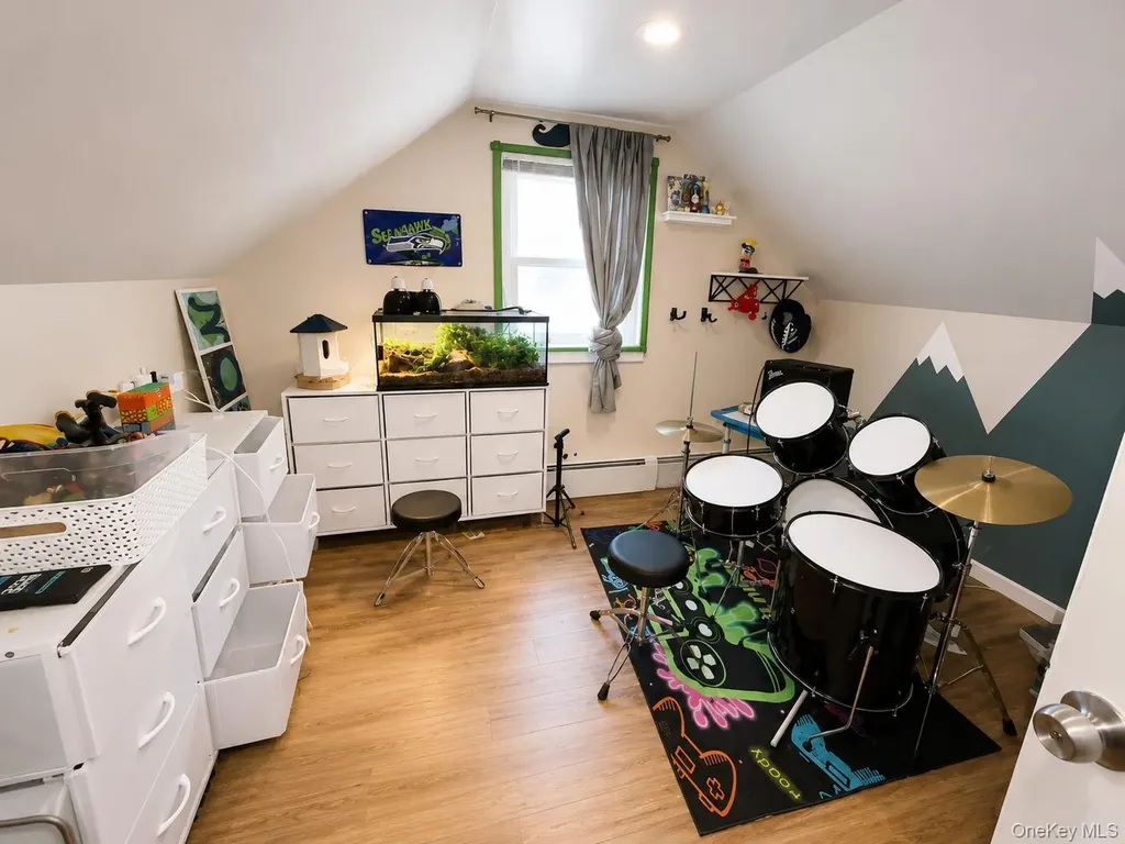 Massapequa NY 11758
