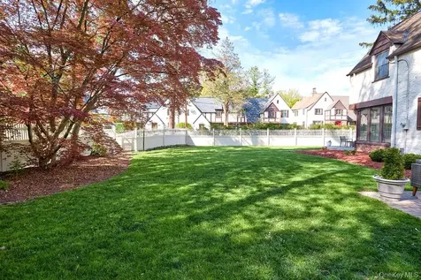 4 Glenwolde Park Tarrytown NY 10591