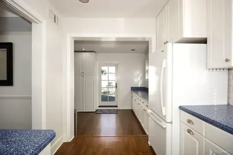 4 Glenwolde Park Tarrytown NY 10591