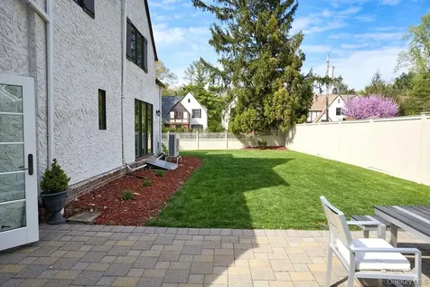 4 Glenwolde Park Tarrytown NY 10591