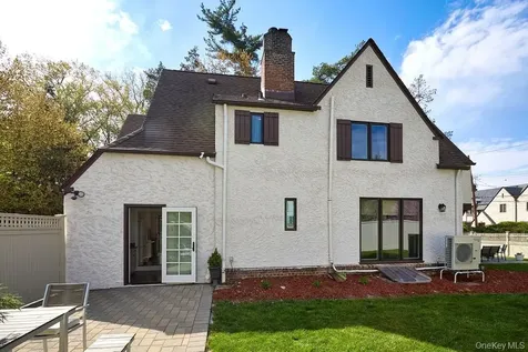 4 Glenwolde Park Tarrytown NY 10591