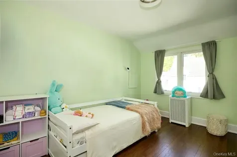 4 Glenwolde Park Tarrytown NY 10591