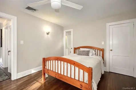 4 Glenwolde Park Tarrytown NY 10591