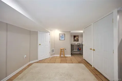 4 Glenwolde Park Tarrytown NY 10591