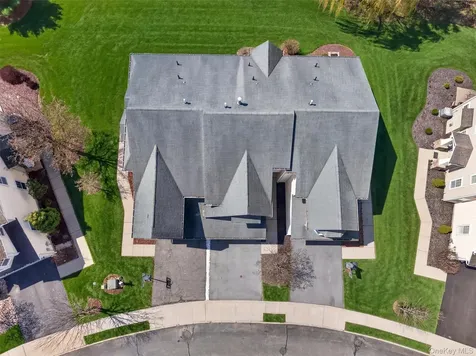 9 Cornwall Lane Middletown NY 10940