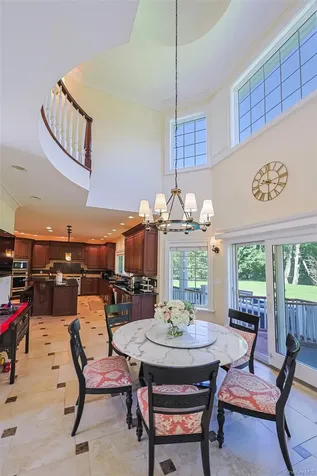 78 Swan Court East Hills NY 11576
