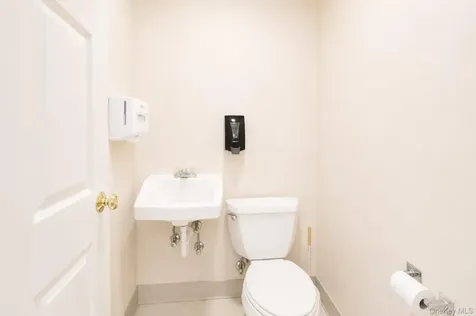 325 W Park Avenue Long Beach NY 11561