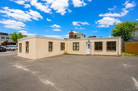 325 W Park Avenue Long Beach NY 11561