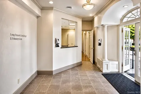 325 W Park Avenue Long Beach NY 11561