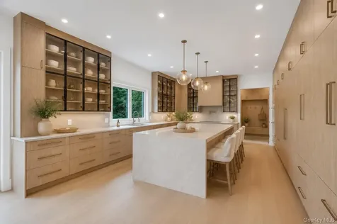 15 Folger Lane Dix Hills NY 11746