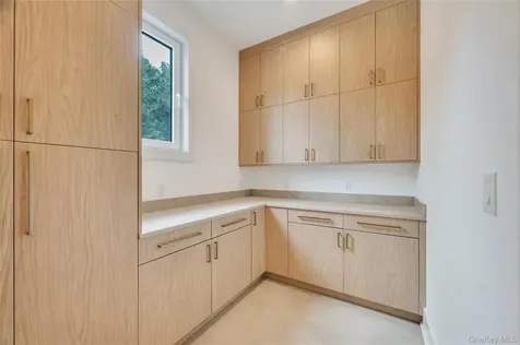 15 Folger Lane Dix Hills NY 11746