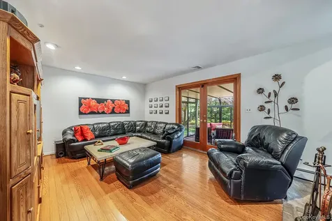 96 Fulton Boulevard Commack NY 11725