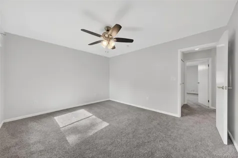 10 Squires Gate Poughkeepsie NY 12603