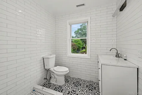 126 Winthrop Avenue Elmsford NY 10523