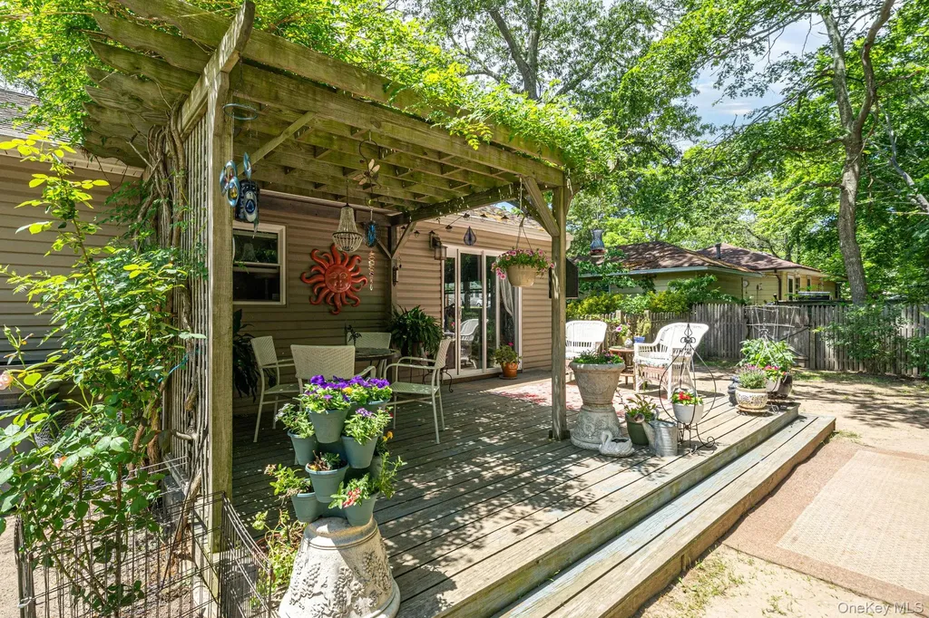 58 Royal Avenue Flanders NY 11901