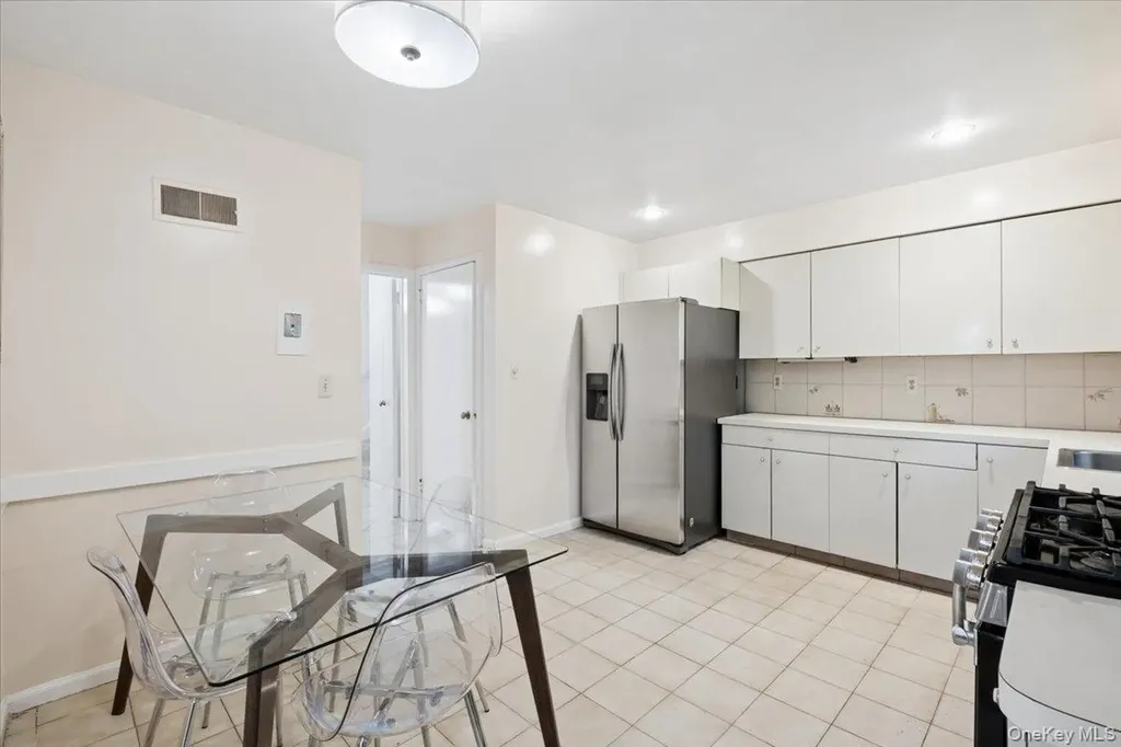 193 Rogers Drive Scarsdale NY 10583