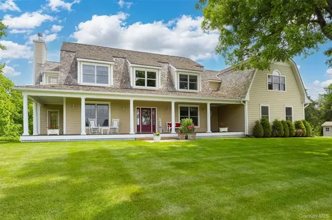 12 Nichris Lane Staatsburg NY 12580