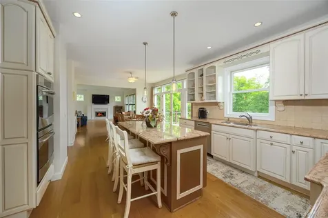 12 Nichris Lane Staatsburg NY 12580
