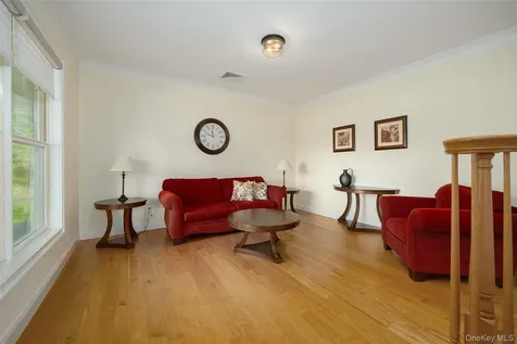 12 Nichris Lane Staatsburg NY 12580