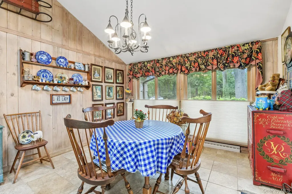 47 Mayfair Drive Huntington NY 11743