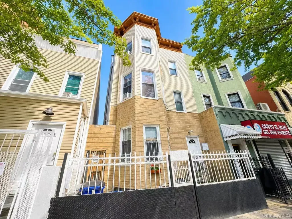 726 Prospect Avenue Bronx NY 10455