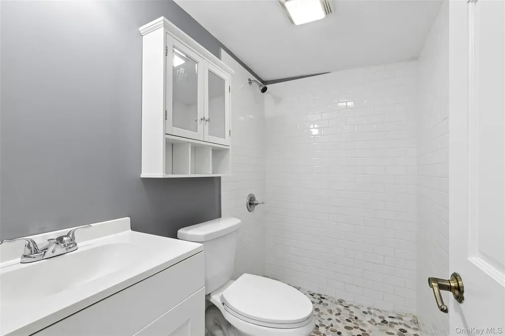 26 Flanders Boulevard Flanders NY 11901