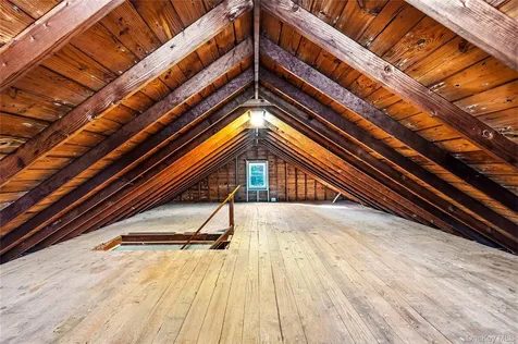 1550 Main Road Riverhead NY 11901
