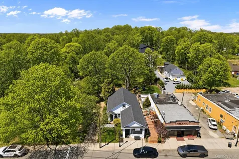 1550 Main Road Riverhead NY 11901