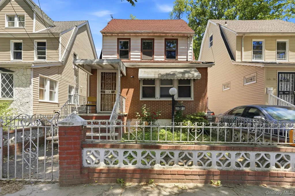 11531 197th Street Saint Albans NY 11412