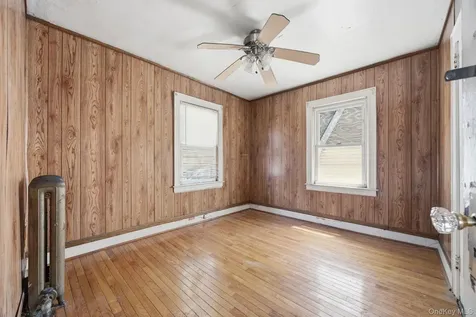 11531 197th Street Saint Albans NY 11412