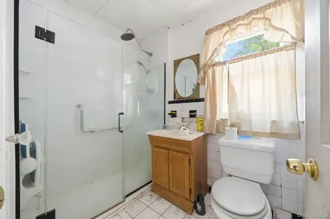 11531 197th Street Saint Albans NY 11412