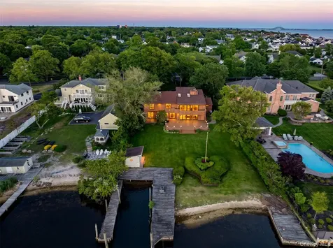 164 W Islip Road West Islip NY 11795