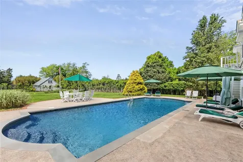 45 Beach Lane Westhampton Beach NY 11978
