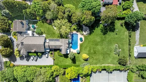 45 Beach Lane Westhampton Beach NY 11978