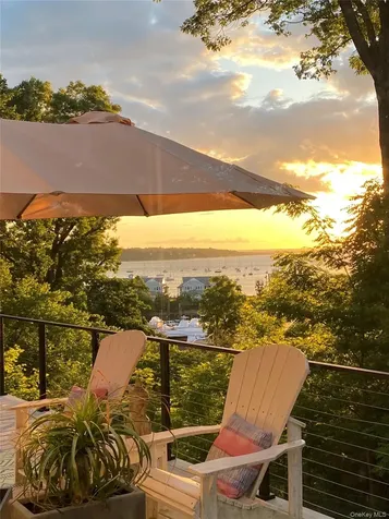 2 Prospect Avenue Sea Cliff NY 11579