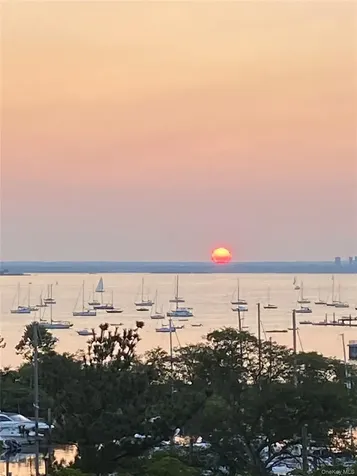 2 Prospect Avenue Sea Cliff NY 11579