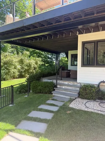2 Prospect Avenue Sea Cliff NY 11579