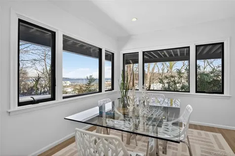 2 Prospect Avenue Sea Cliff NY 11579