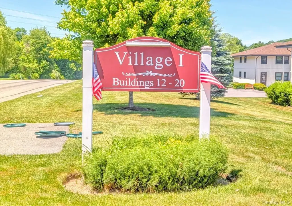 17 Hastings Court Jefferson Valley NY 10598