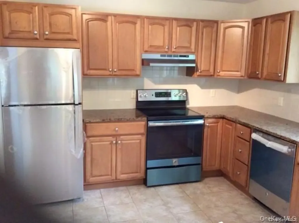 246 Heritage Hills Drive Somers NY 10589