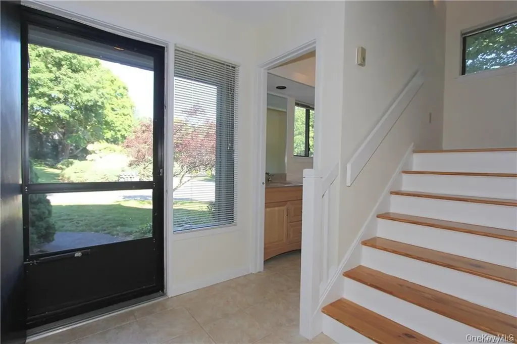 246 Heritage Hills Drive Somers NY 10589