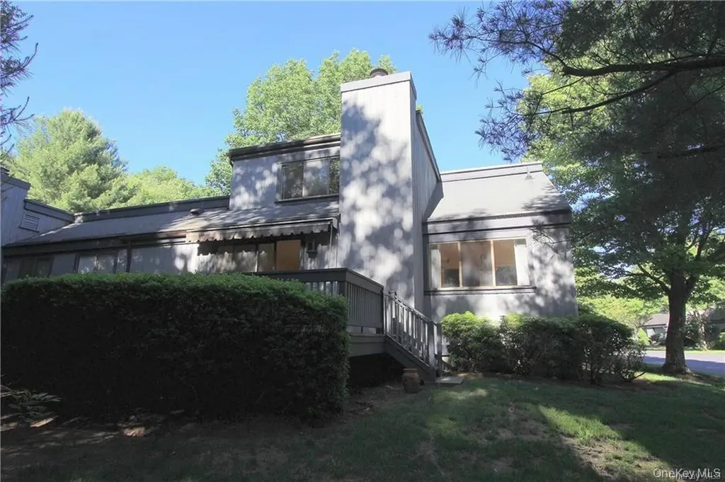 246 Heritage Hills Drive Somers NY 10589