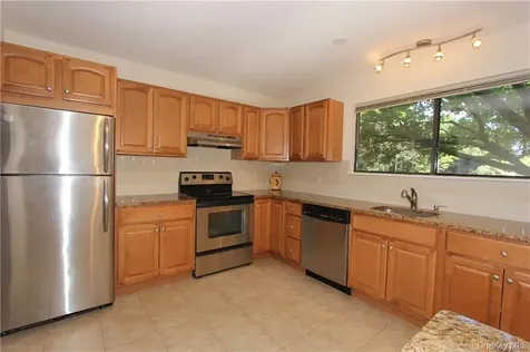 246 Heritage Hills Drive Somers NY 10589