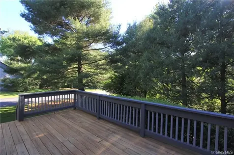 246 Heritage Hills Drive Somers NY 10589