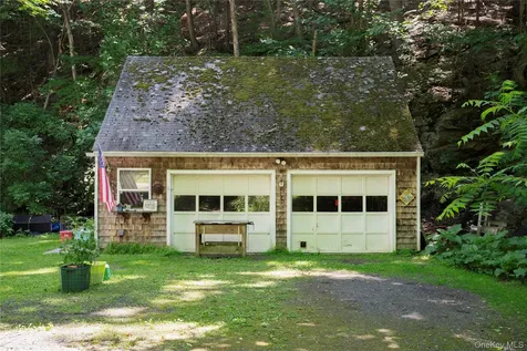 50 Mill Road Cold Spring NY 10516