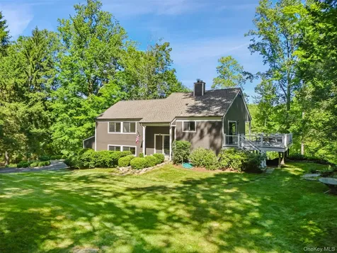 95 Hickory Kingdom Road Bedford NY 10506